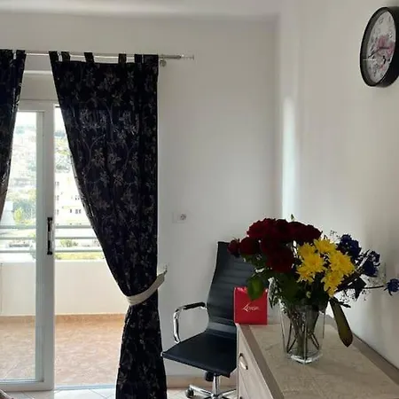 Sui Airbnb Sarandë