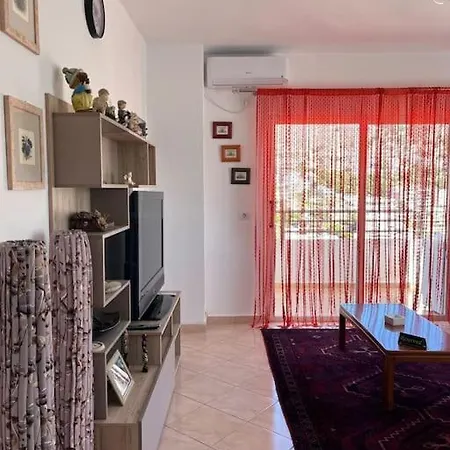 Sui Airbnb Sarandë